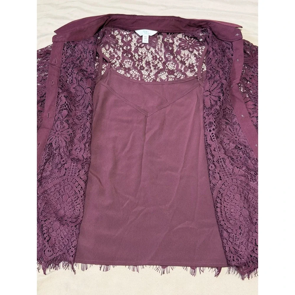 Time & Tru Womens XXL Burgundy Lace Button Down Shirt with Cami NWT